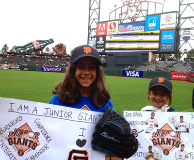 Junior Giants Willie Mac Award Winners take on AT&T Park, by San Francisco  Giants