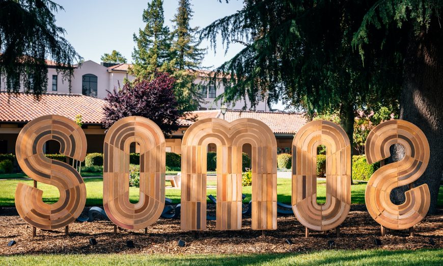 Santa Clara University has unveiled SOMOꙄ, a new public art installation created by Ana Teresa Fernandez with help from the student body.